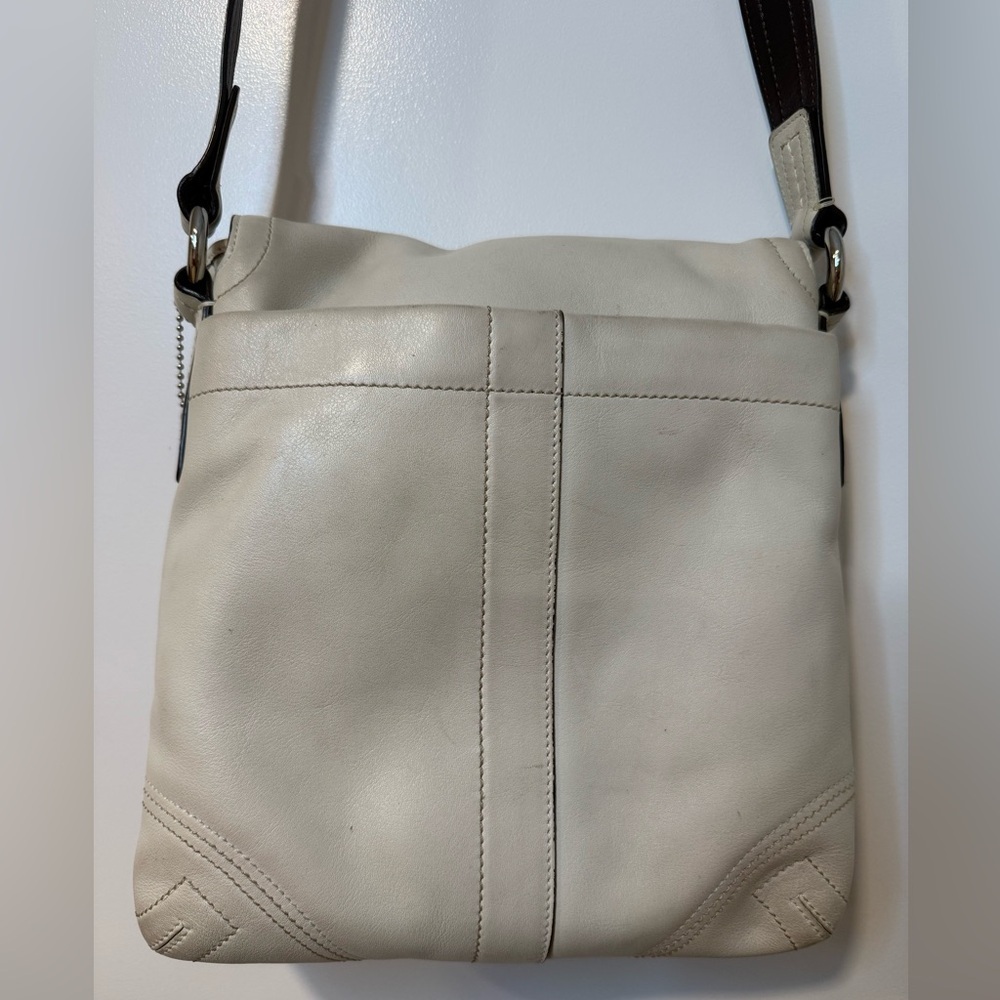 Vintage COACH Shoulder Bag - Picture 3 of 9